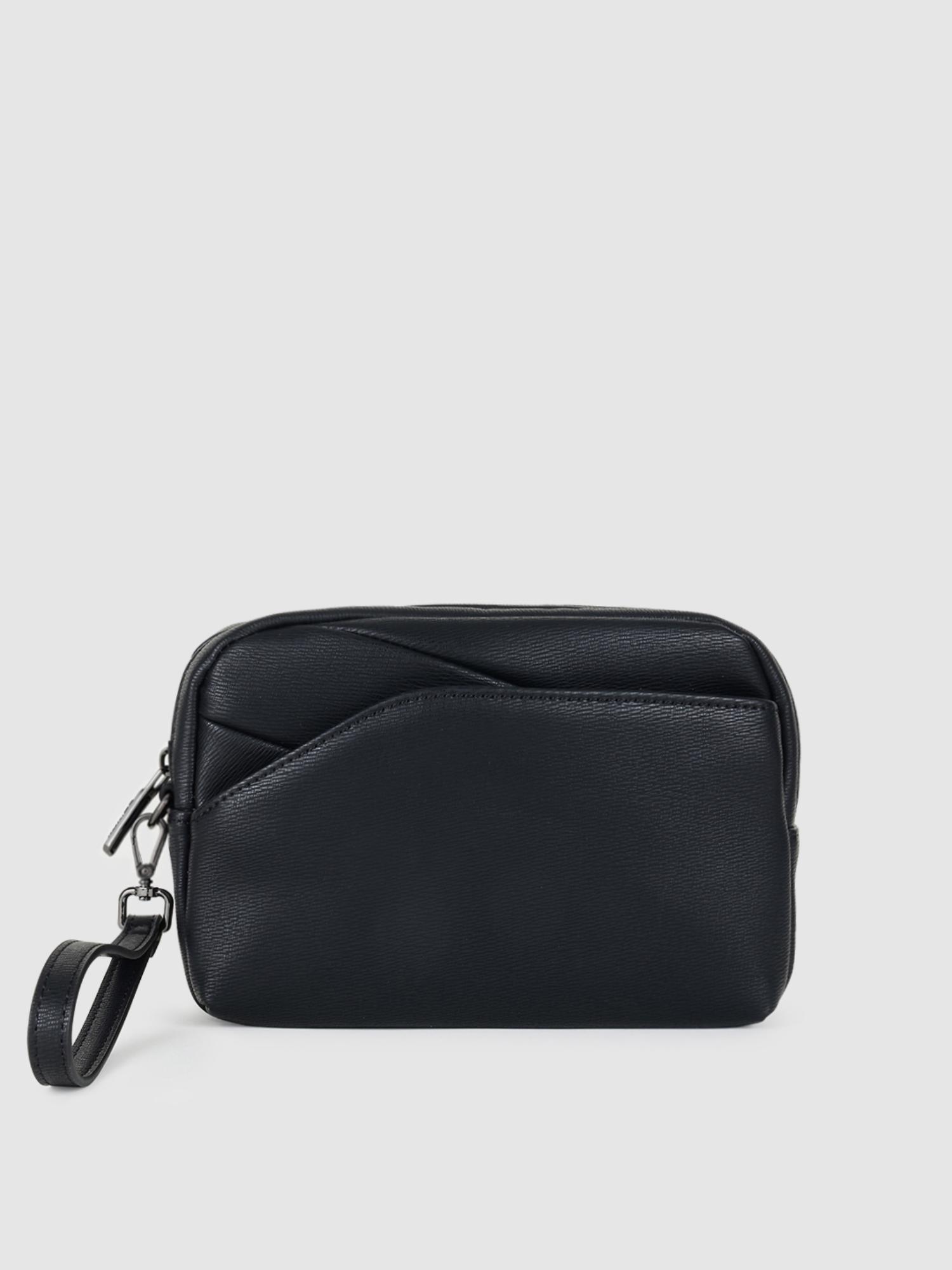 Carry-go Men Travel Pouch - Black (M)
