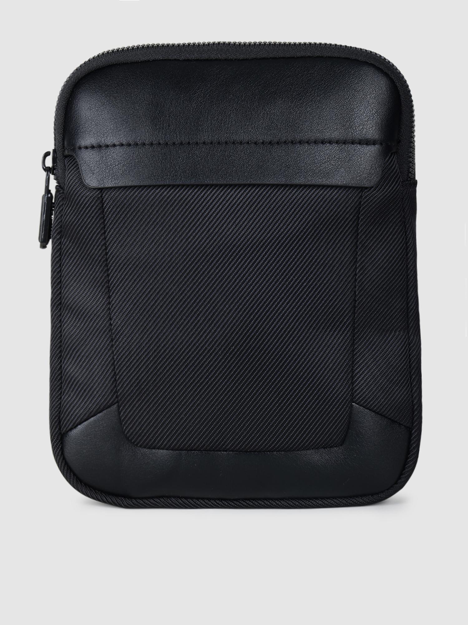 Gregor Go Men Crossbody Sling Bag - Black (S)