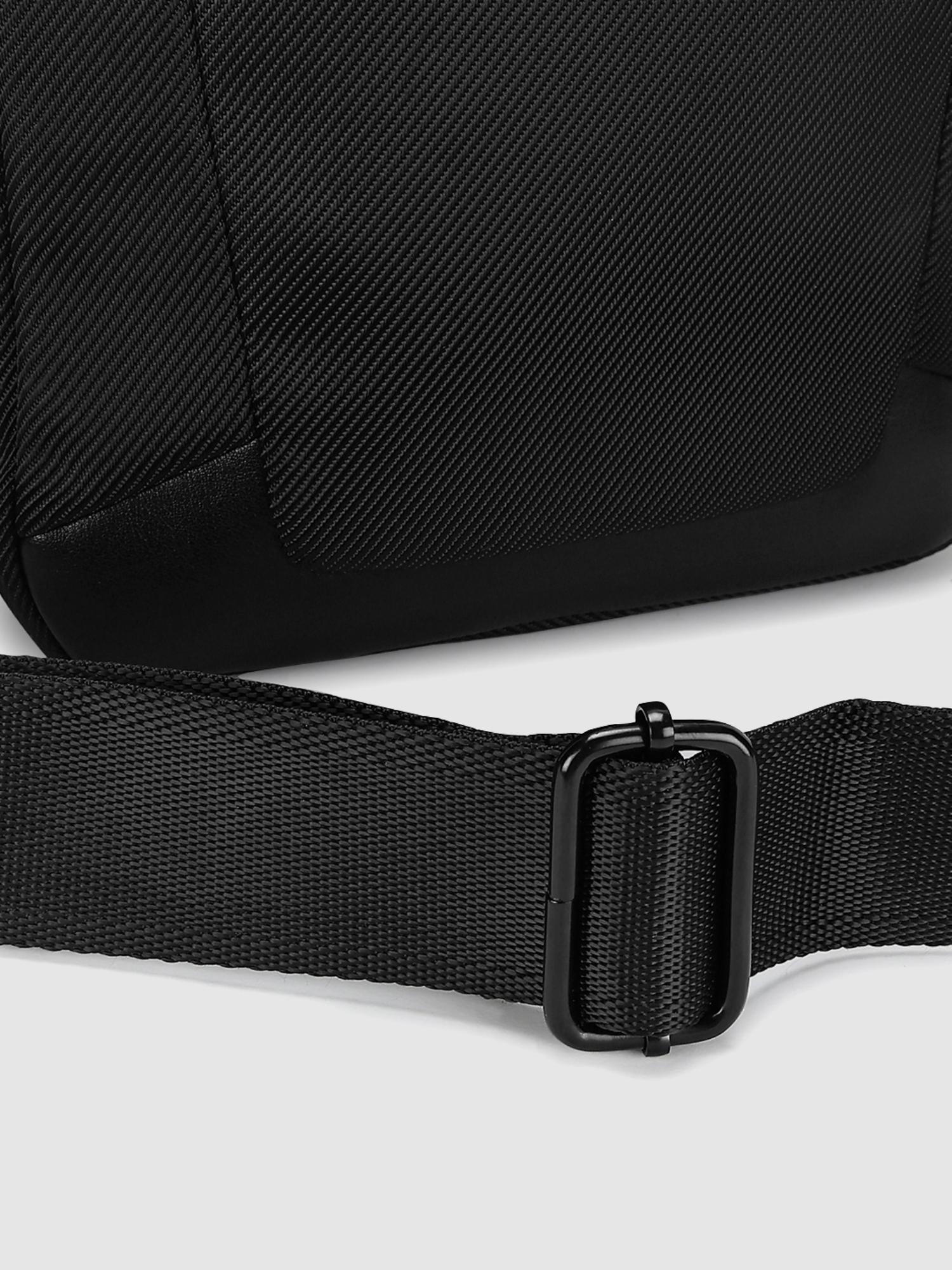 Gregor Go Men Crossbody Sling Bag - Black (S)