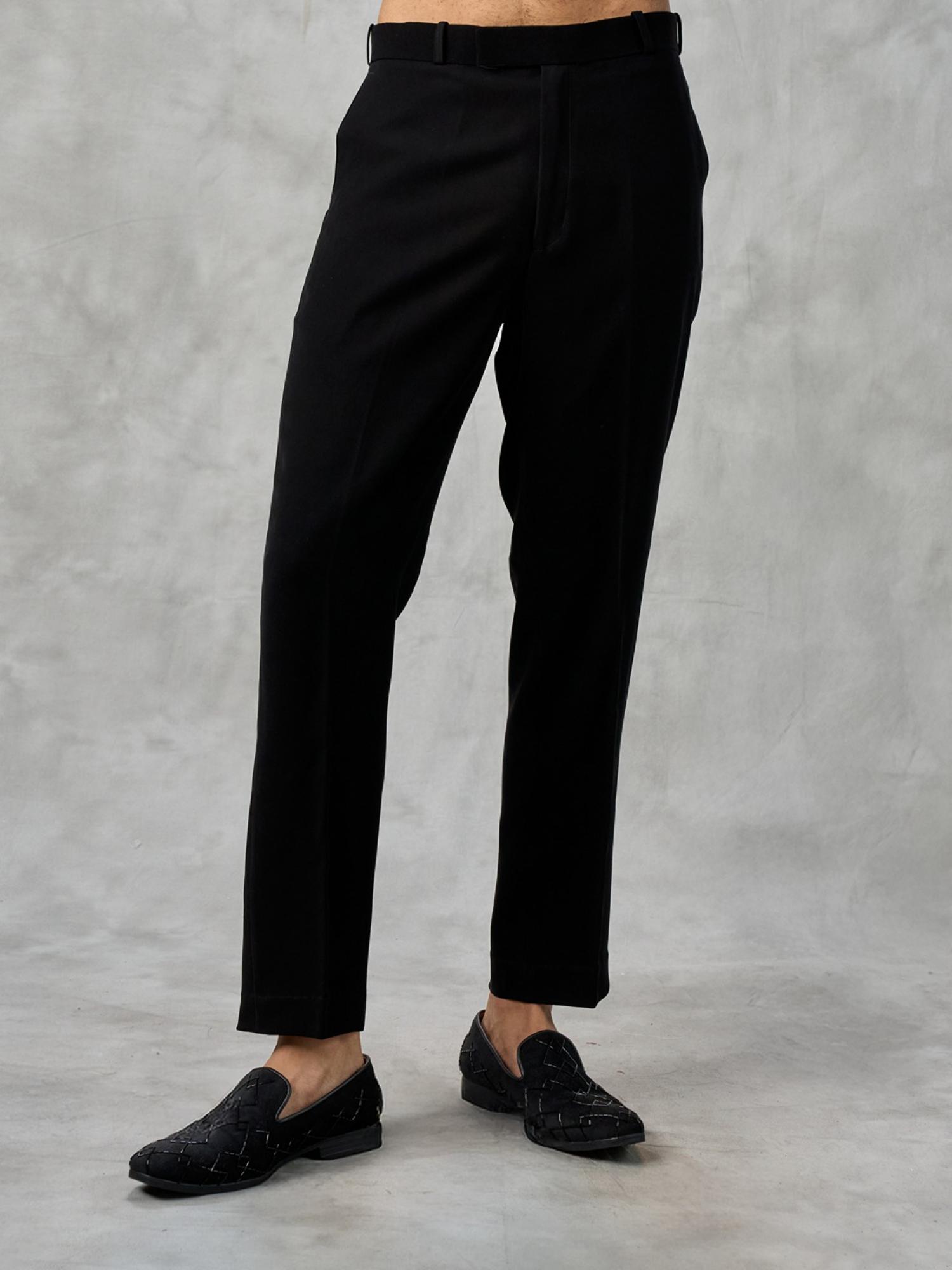 Black Embellished Elegance Kurta with Pant