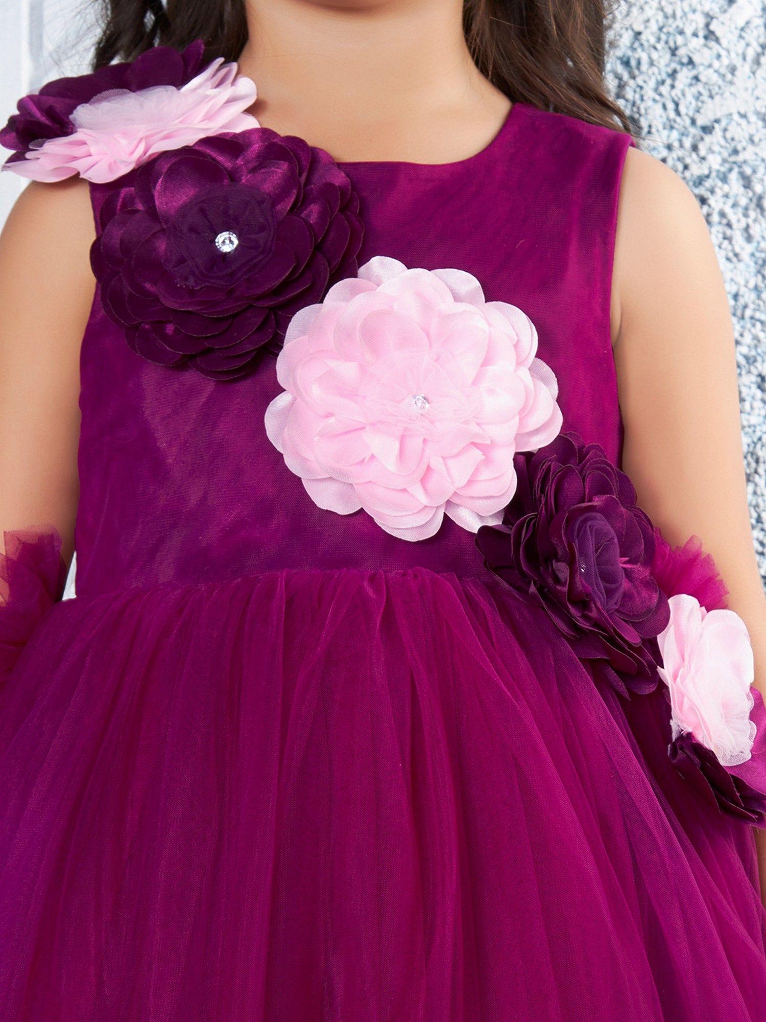 Wine Net Woven Sleevless 3d Floral Applique High low Dress