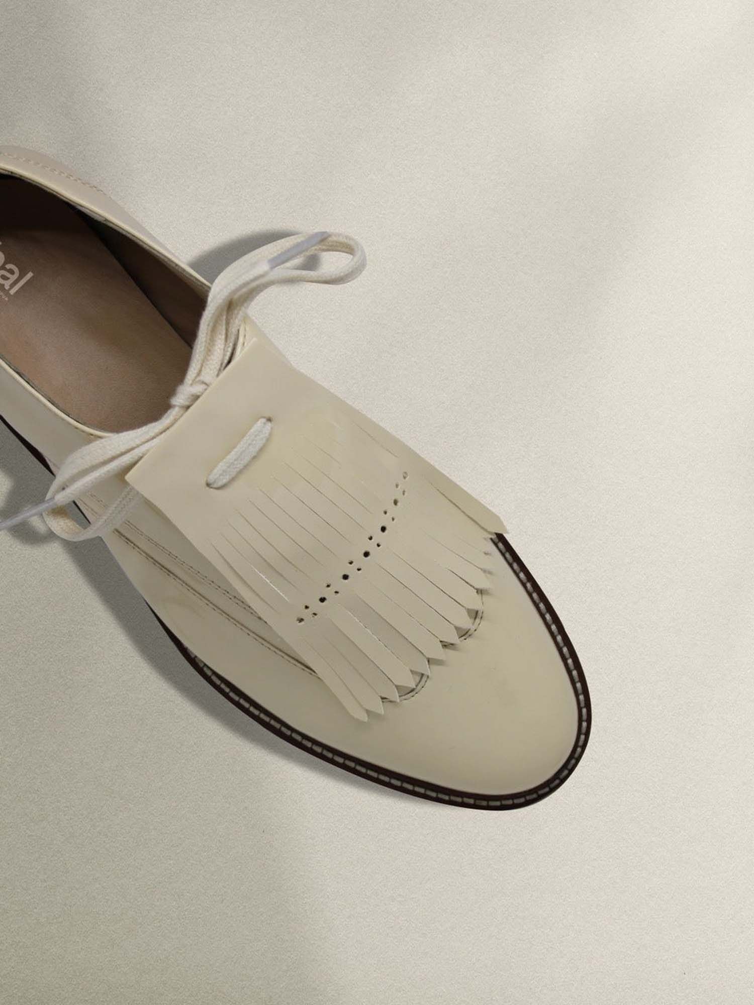 Cream Oxford Pastel Men Shoes