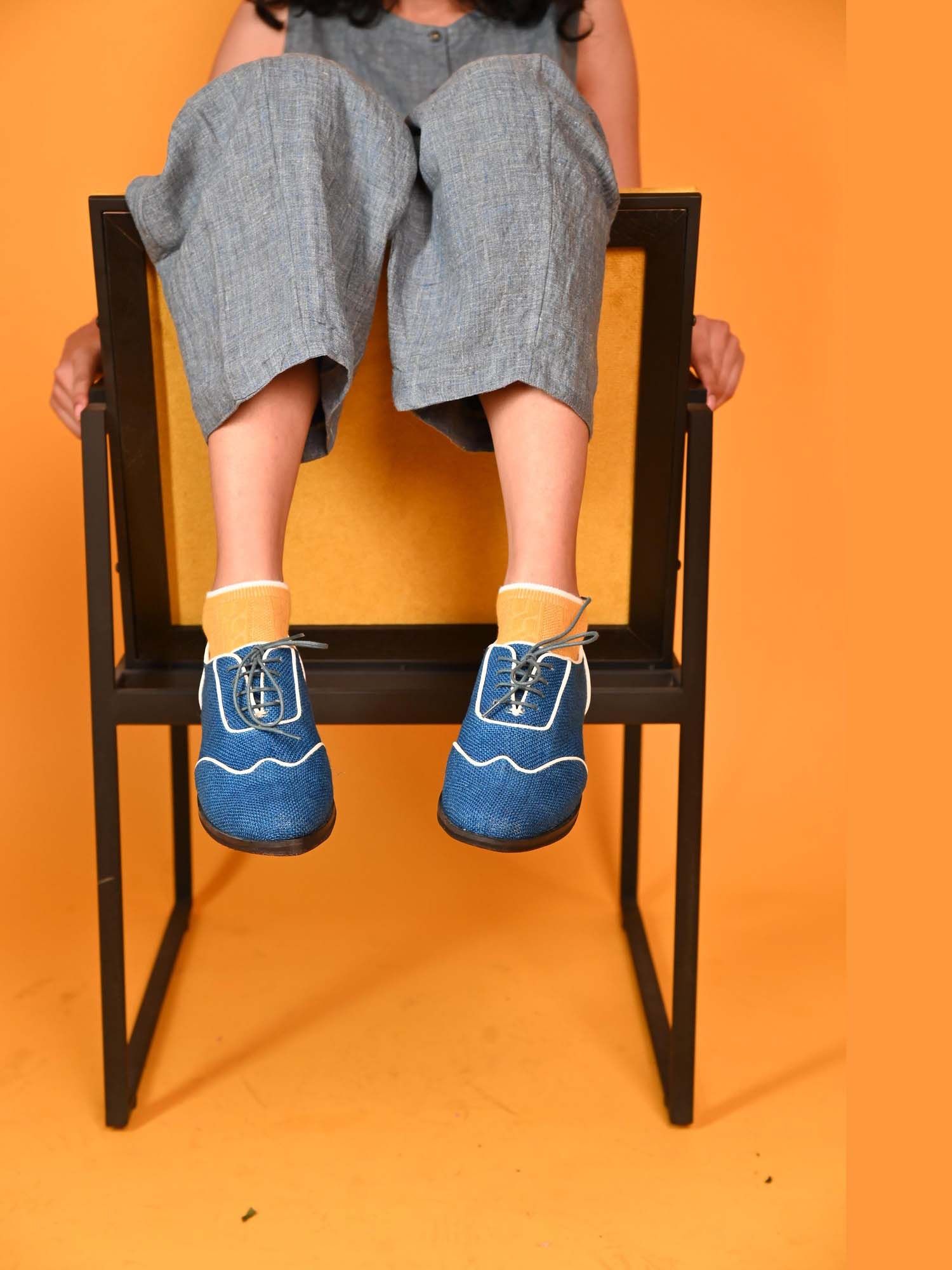 Roshni Oxfords Blue Men Shoes