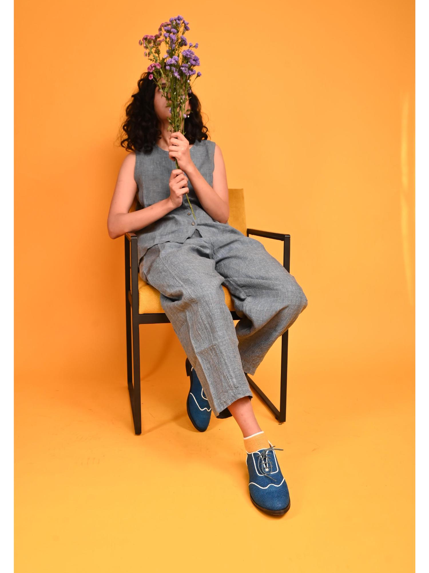 Roshni Oxfords Blue Men Shoes
