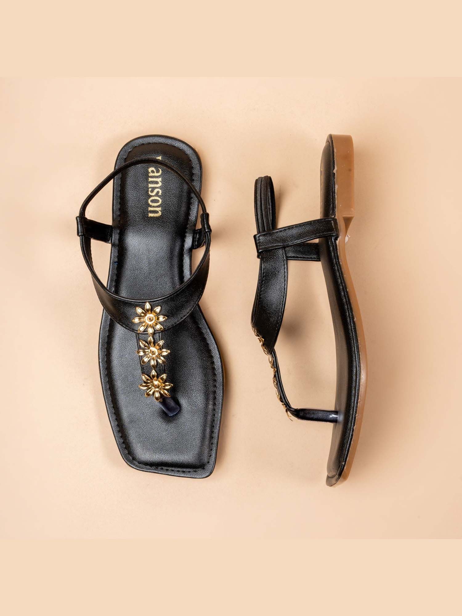 Three Gold Flowers Low Top Sandal